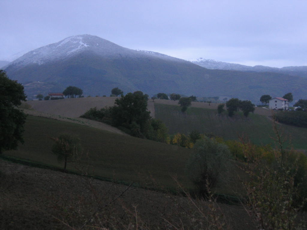 besneeuwde monte gemmo